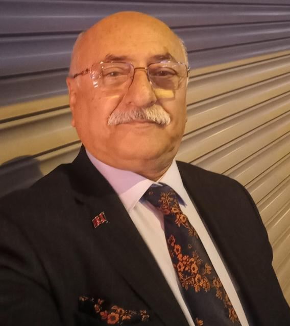 Ayhan ŞAHİN